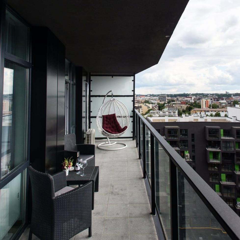 Vip Avalon City Lviv Extérieur photo